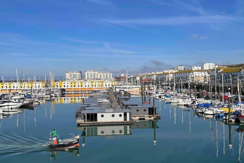 Appartamento Comfortable Flat Close To The Beach Hove Esterno foto